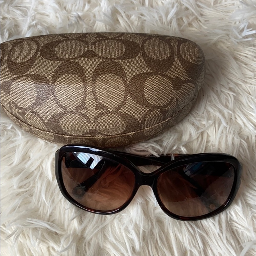 Coach sunglasses with original sunglasses case